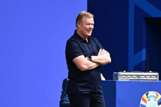 深圳新鹏城,球队新赛季,迁往,香港赛马场,香港赛马,赛马活动,马会资讯