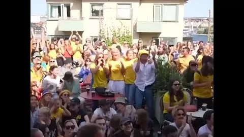 中国滑雪队包揽自由式滑雪世界杯男女空中技巧金牌